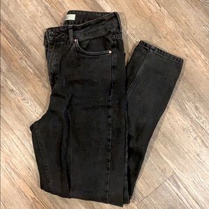 black topshop mom moto jeans